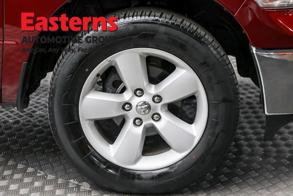 Used 2024 RAM 1500 Classic SLT image 30