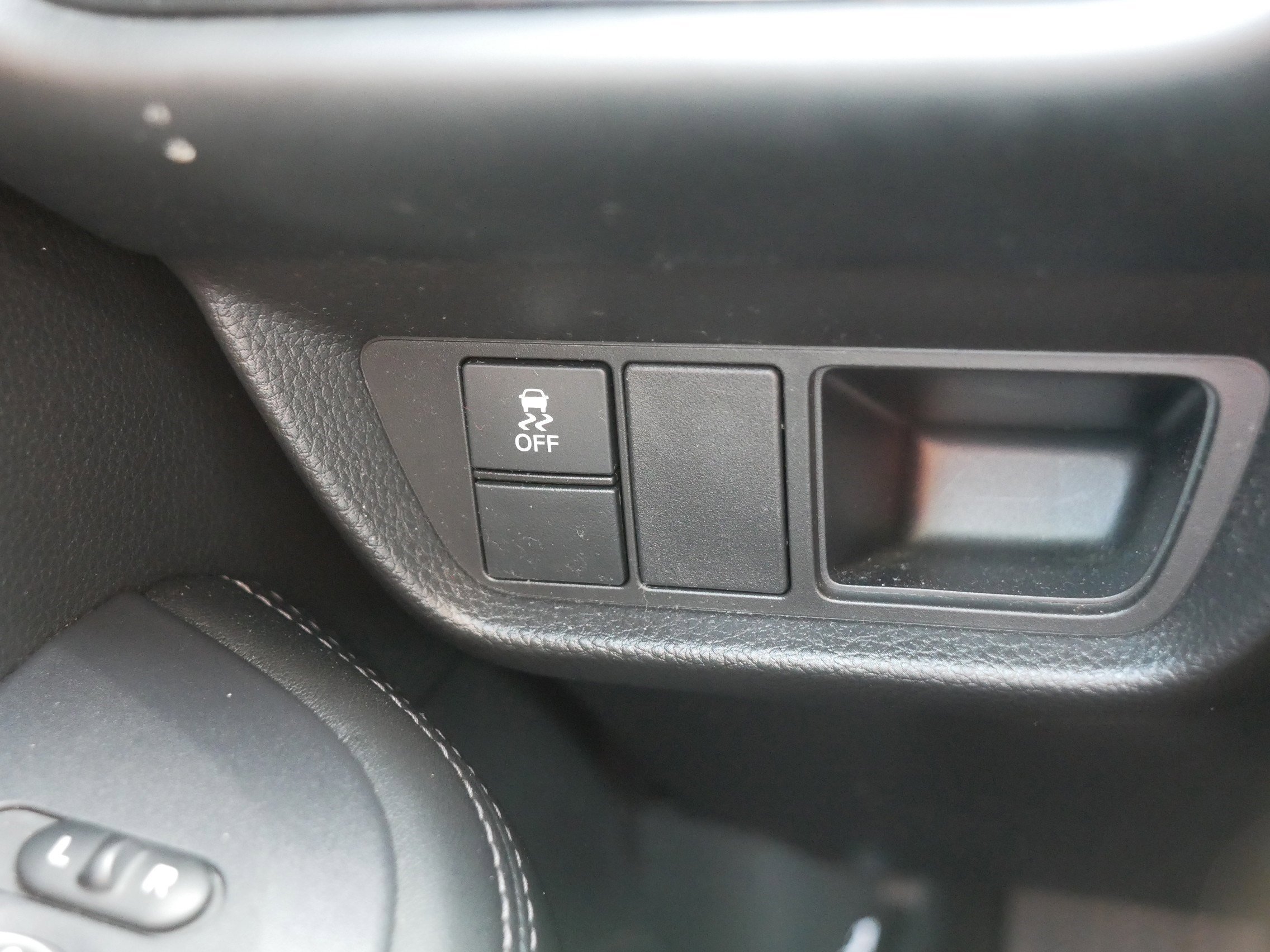 Used 2023 Honda HR-V EX-L image 26