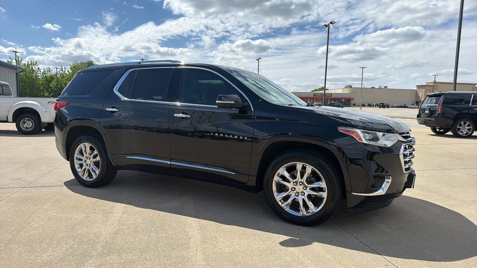 Used 2018 Chevrolet Traverse High Country AWD/4WD image 24