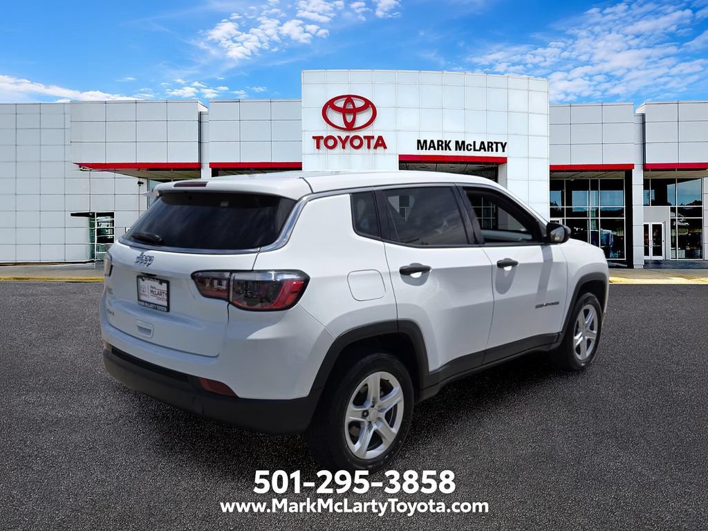 Used 2023 Jeep Compass Sport AWD/4WD image 5