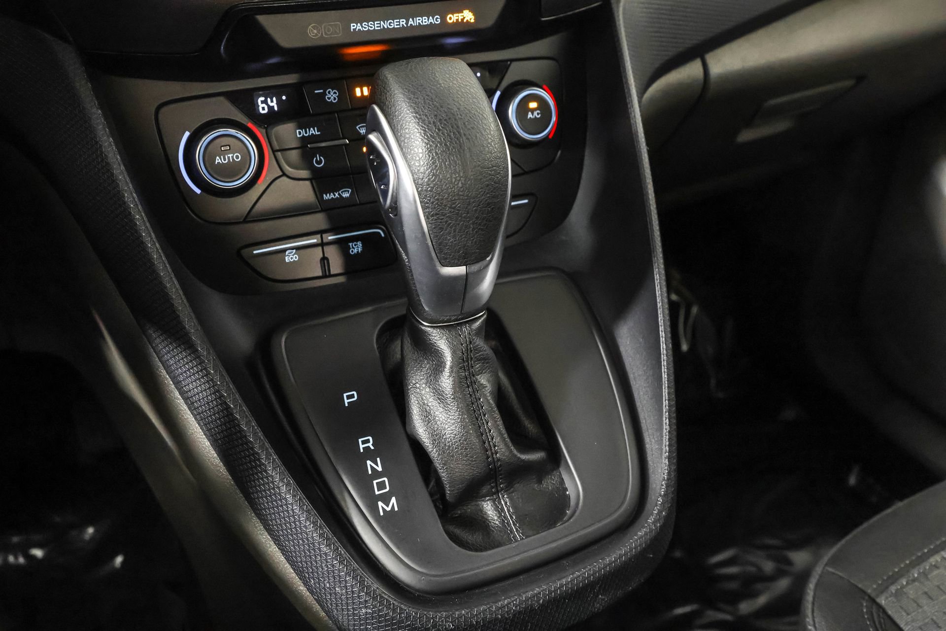 Used 2023 Ford Transit Connect XLT FWD image 30