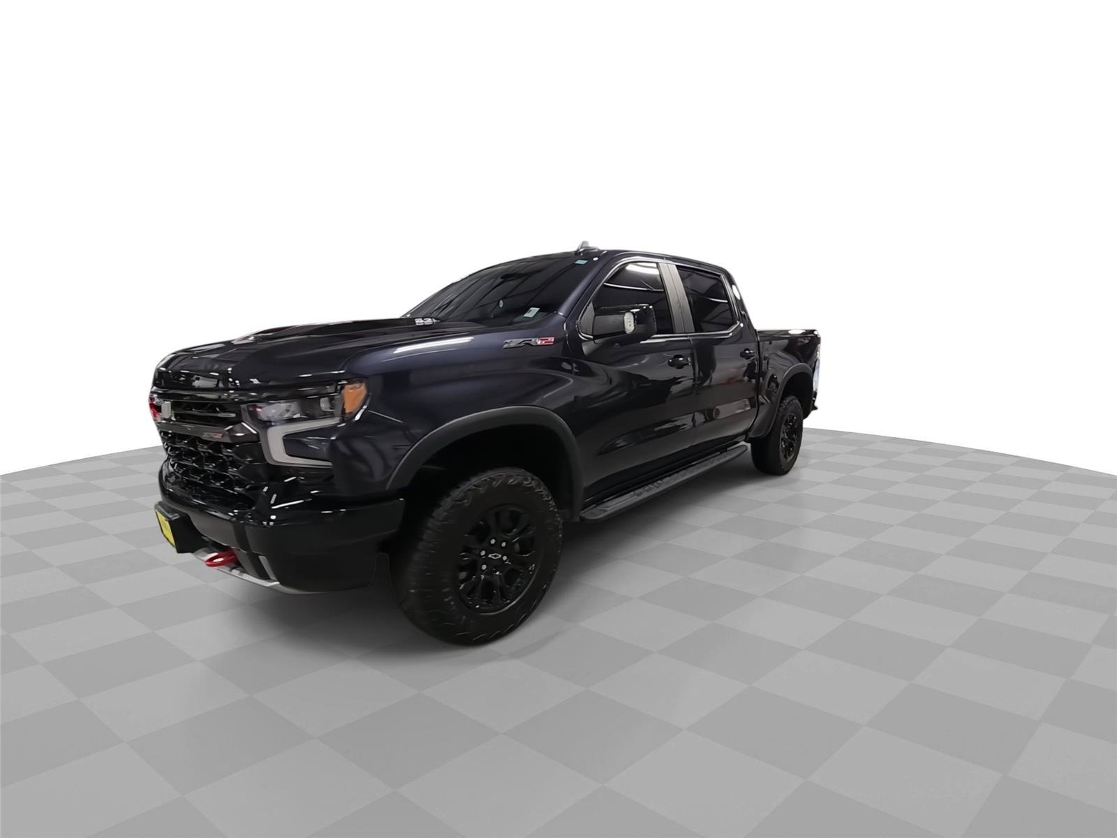 Used 2023 Chevrolet Silverado 1500 ZR2 w/ Technology Package AWD/4WD image 4