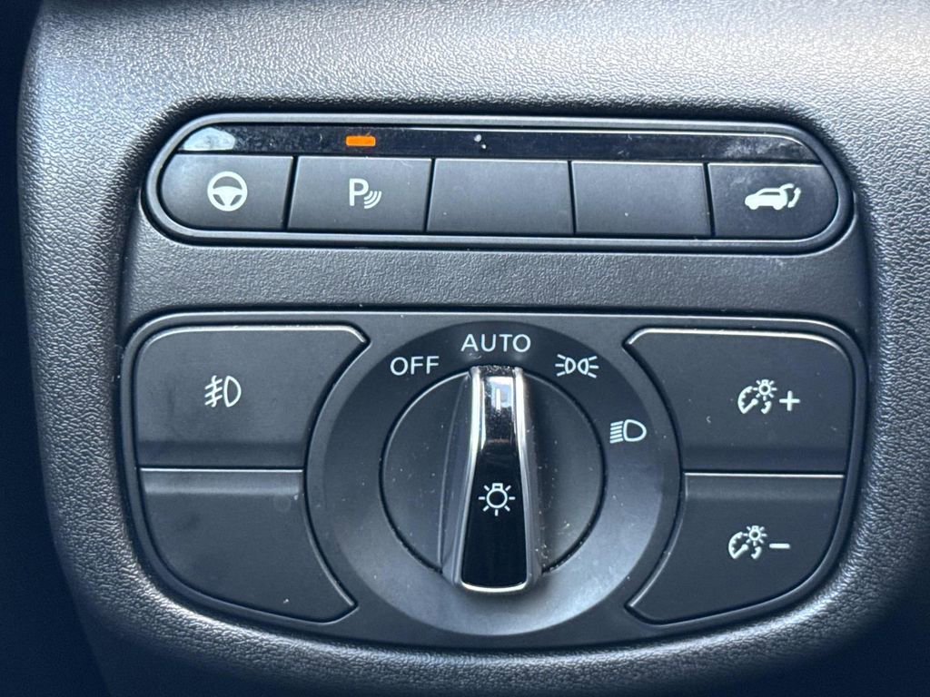 Certified 2023 INFINITI QX55 Essential image 13