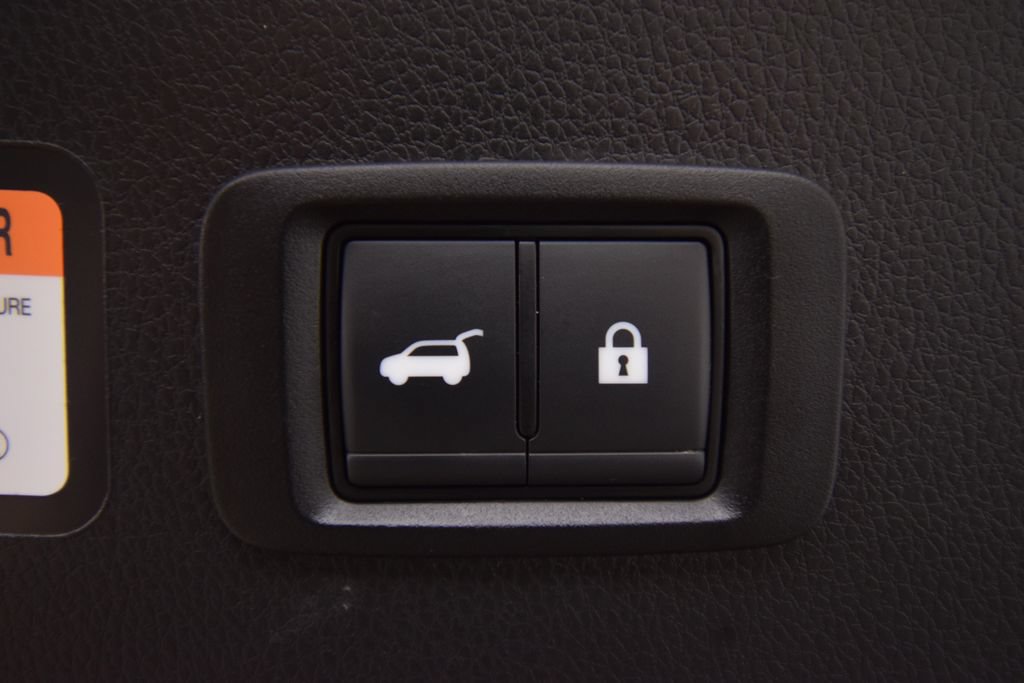 Used 2025 Mitsubishi Eclipse Cross SE AWD/4WD image 35
