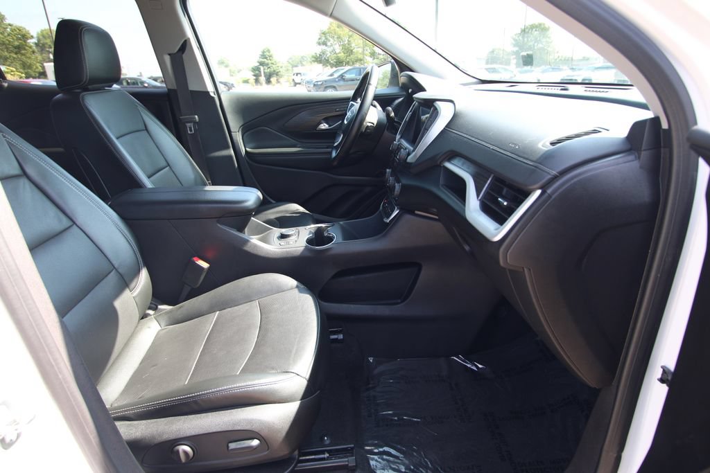 Used 2024 GMC Terrain SLT AWD/4WD image 8