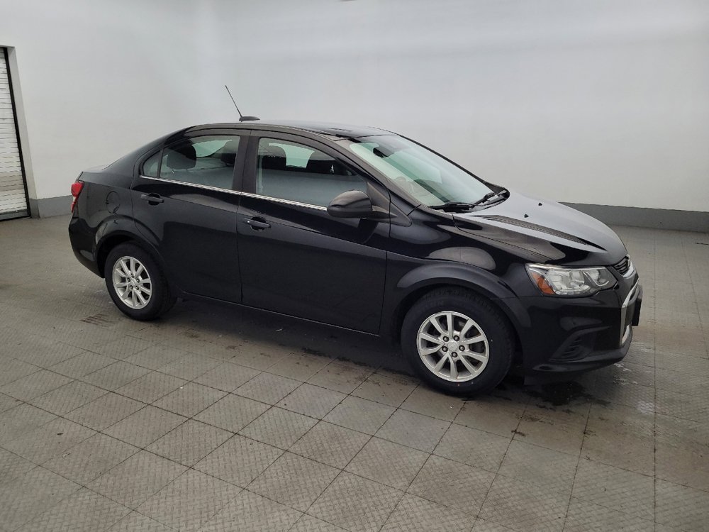 Used 2019 Chevrolet Sonic LT w/ Convenience Package FWD image 11