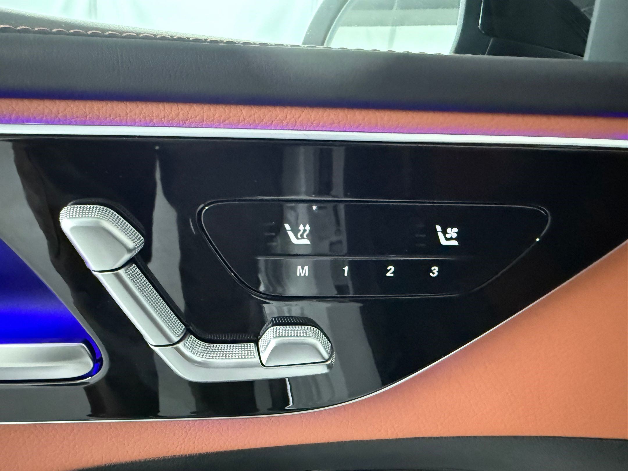 New 2026 Mercedes-Benz C 43 AMG 4MATIC Sedan image 26