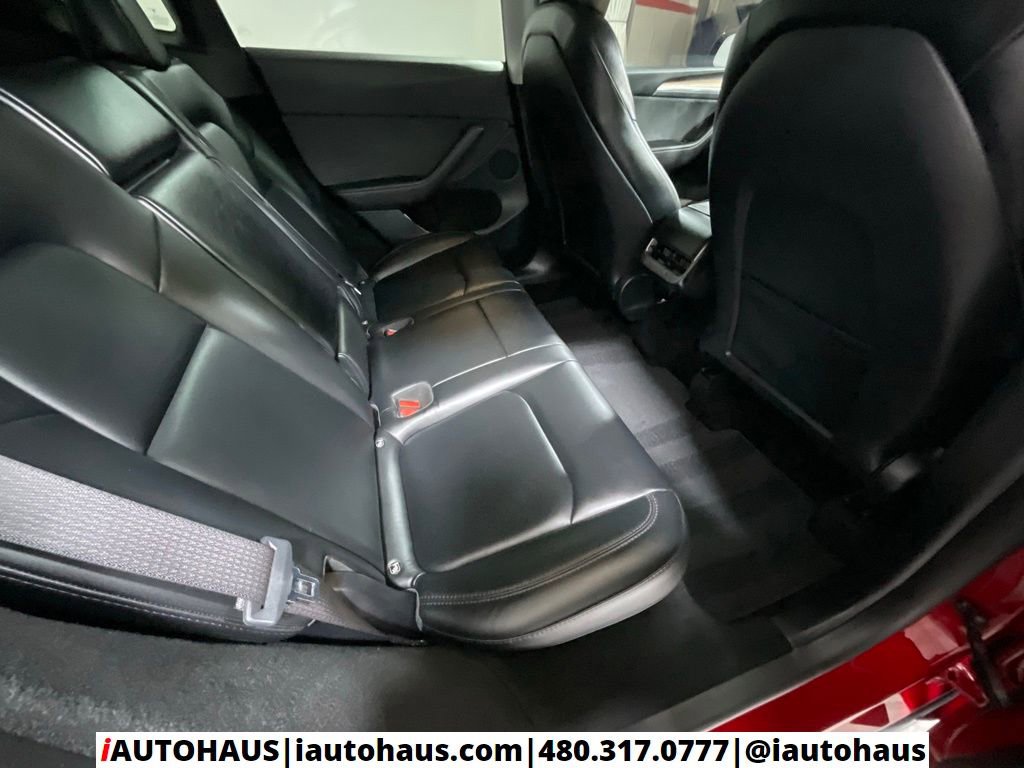 Used 2024 Tesla Model Y Long Range AWD/4WD image 19