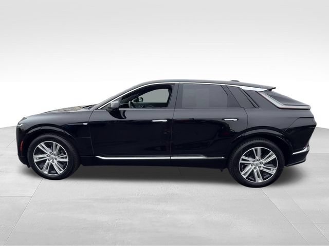 Certified 2024 Cadillac Lyriq Tech w/ Driver Assist Package AWD/4WD image 3