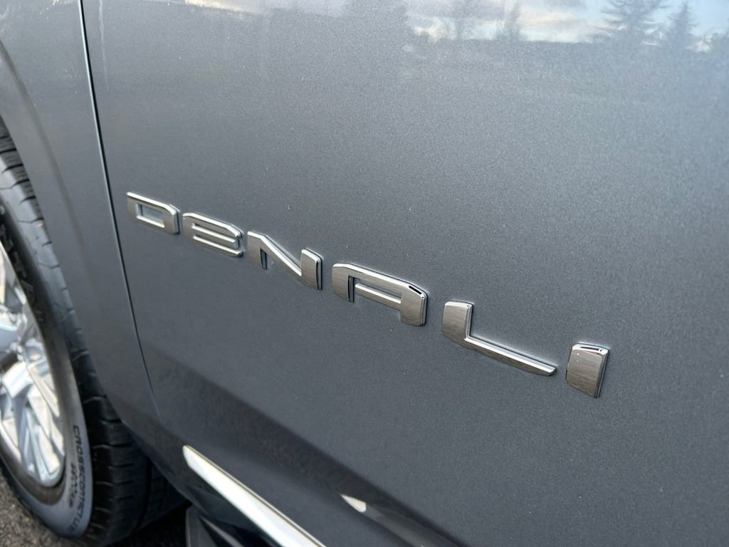 Used 2021 GMC Yukon Denali AWD/4WD image 32