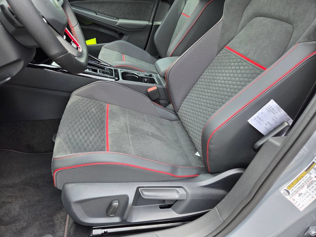 New 2026 Volkswagen GTI SE FWD image 10