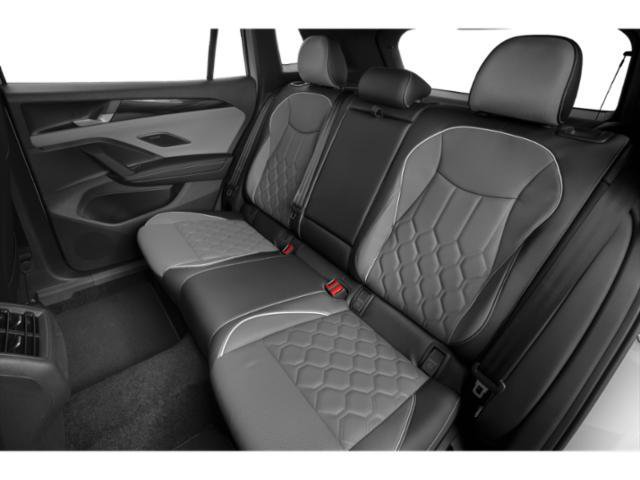 Used 2025 Volkswagen Tiguan SEL R-Line AWD/4WD image 12
