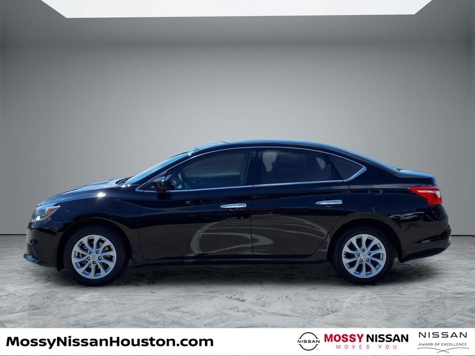 Used 2019 Nissan Sentra SV FWD image 5