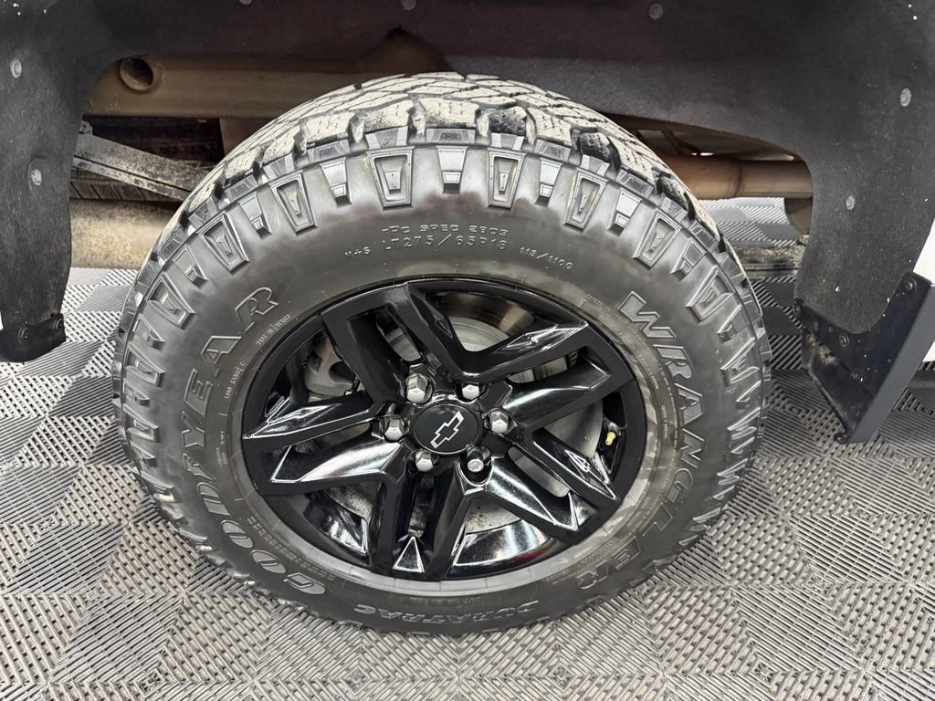 Used 2022 Chevrolet Silverado 1500 LT Trail Boss w/ Safety Package AWD/4WD image 19