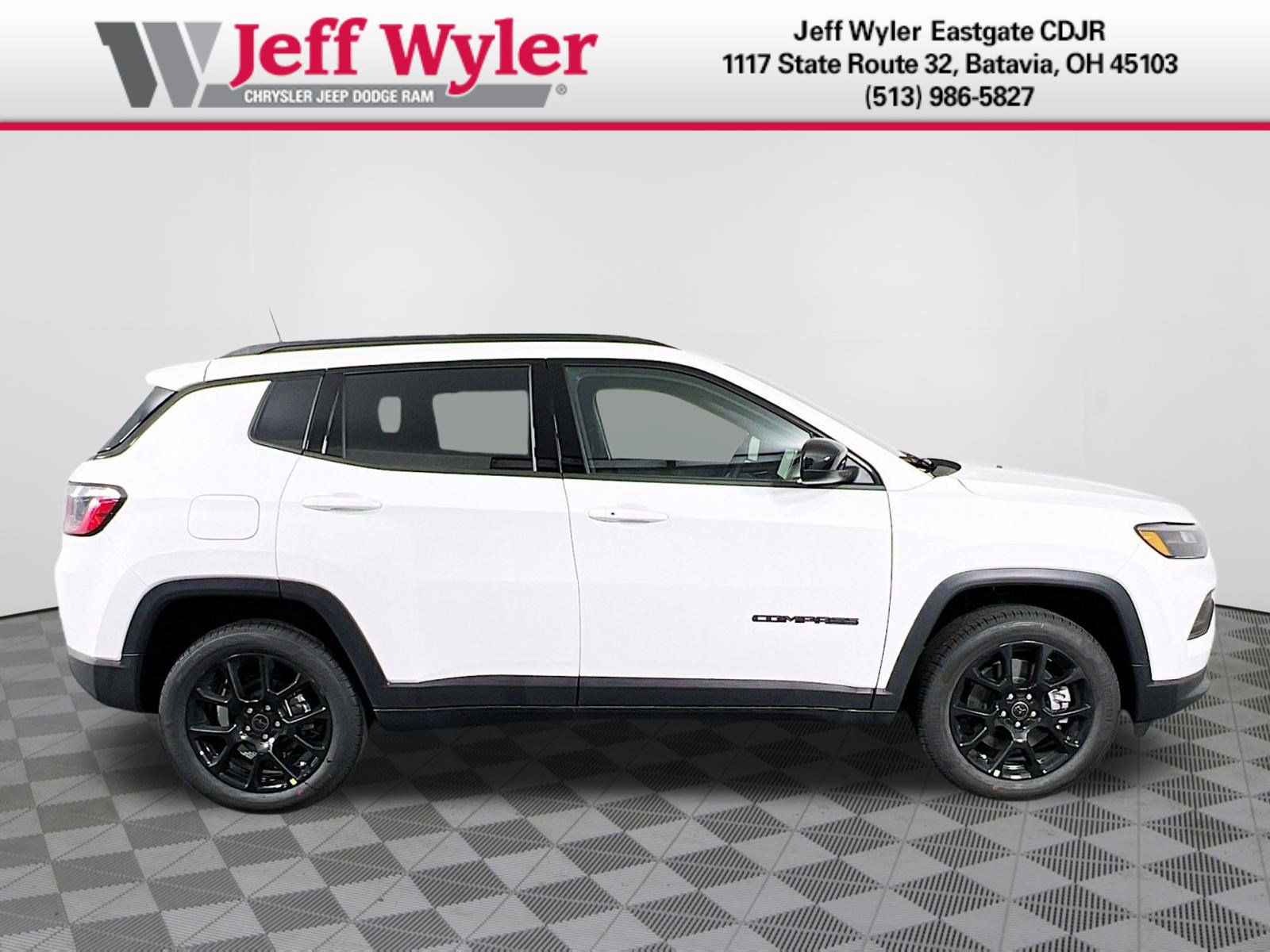 New 2026 Jeep Compass Latitude AWD/4WD image 31