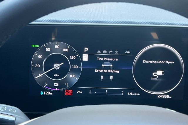 Used 2024 Kia Niro Wind FWD image 30