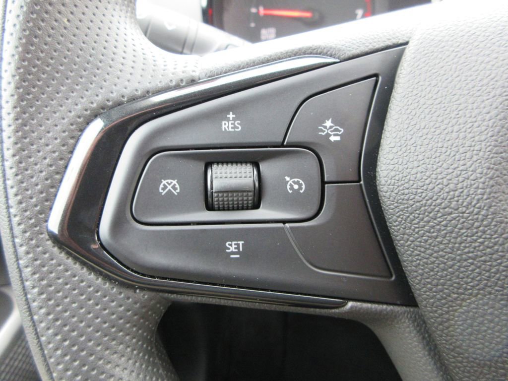 Used 2024 Chevrolet Trax LS w/ LS Convenience Package image 23