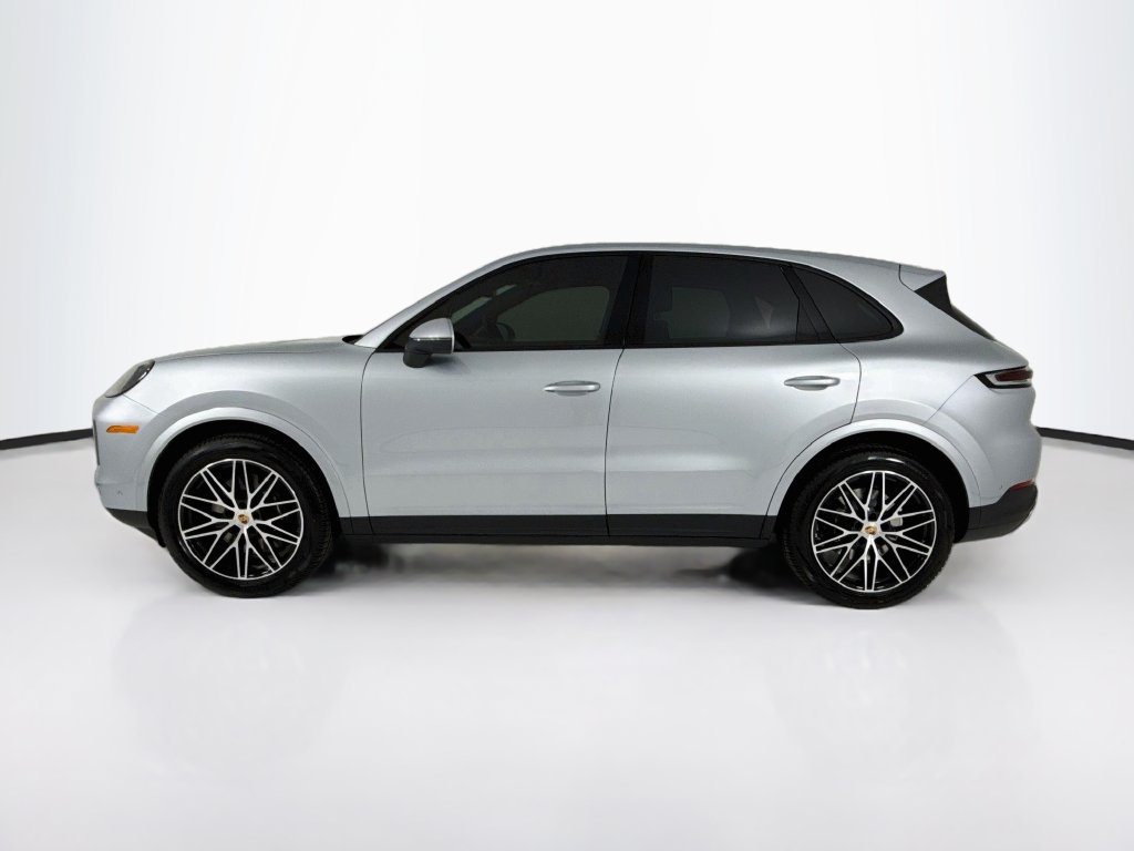 New 2026 Porsche Cayenne AWD/4WD image 2