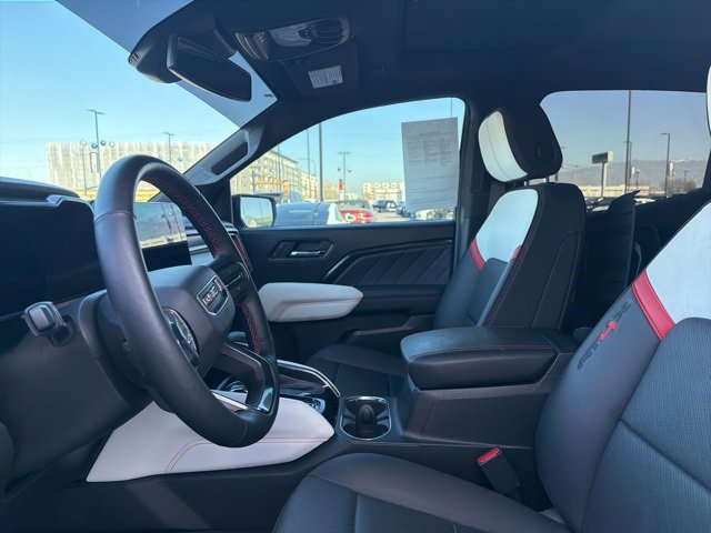 Used 2024 GMC Canyon AT4X image 21