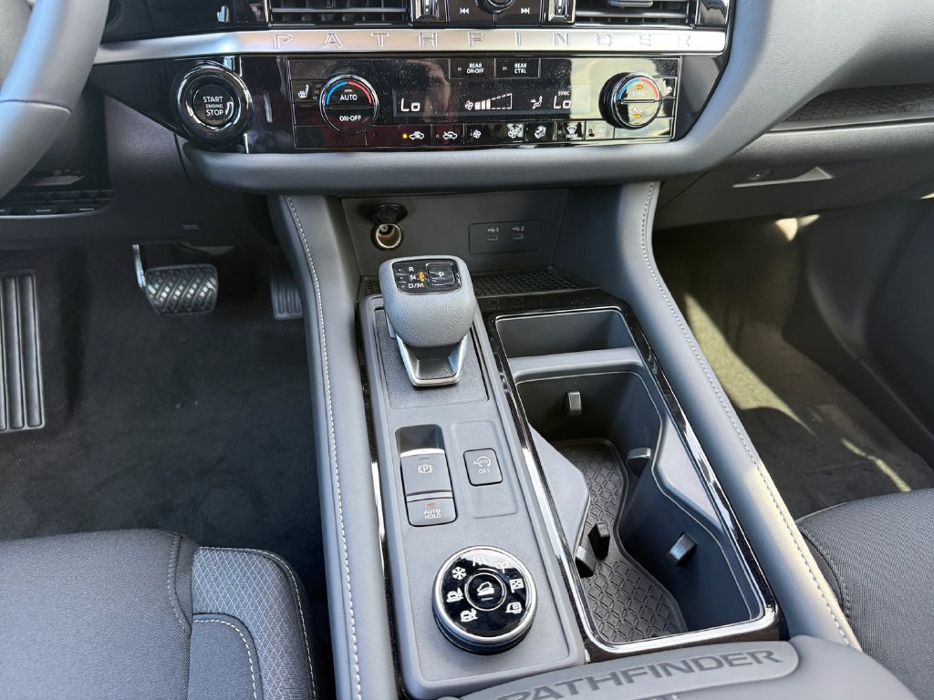 New 2026 Nissan Pathfinder SV w/ Cargo Package AWD/4WD image 13