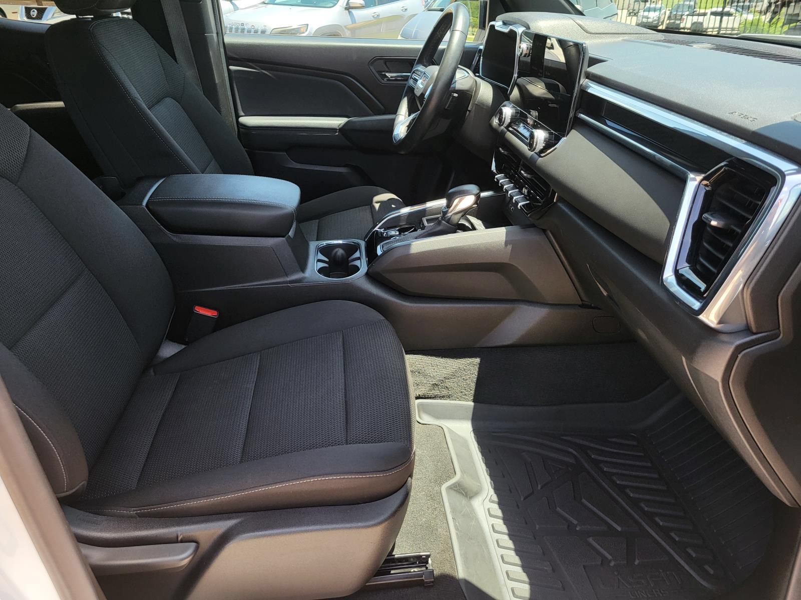 Used 2024 GMC Canyon Elevation w/ Convenience Package RWD image 13