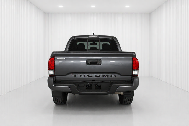 Used 2021 Toyota Tacoma SR w/ SR Convenience Package RWD image 5