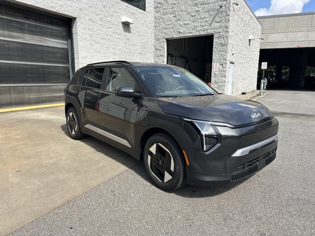 New 2027 Kia EV3 FWD image 16