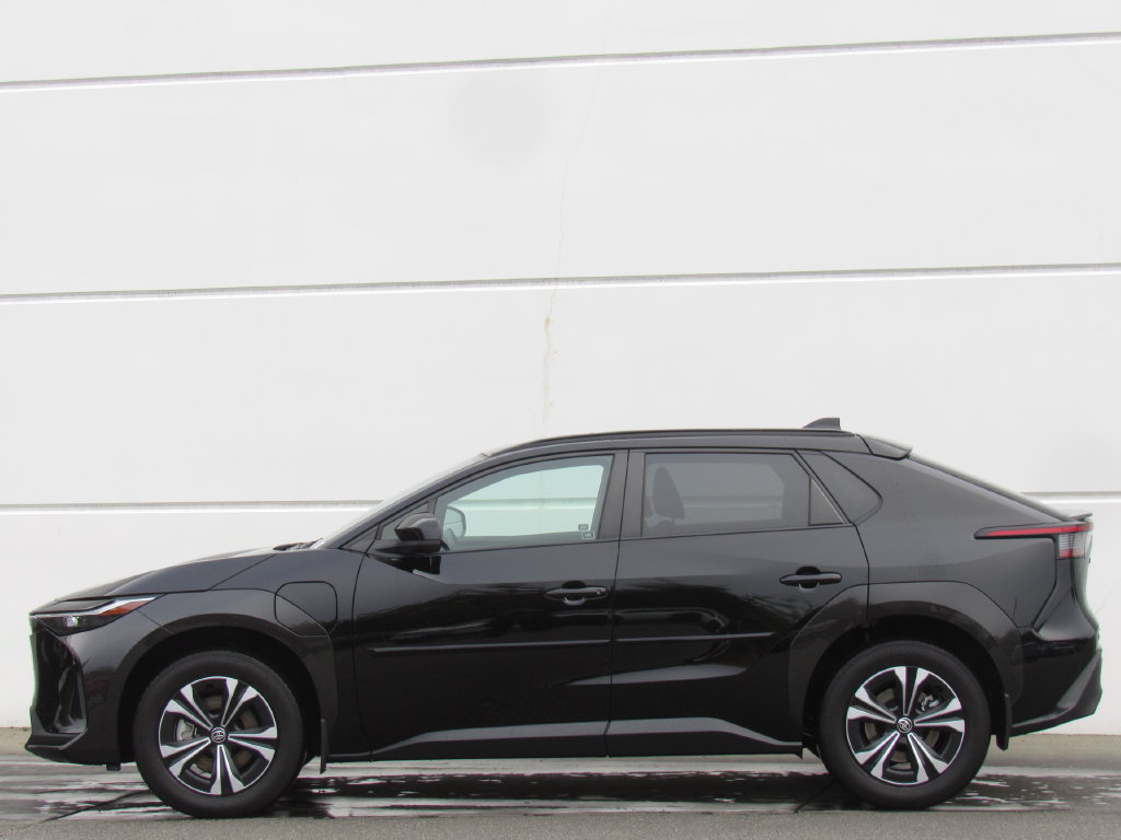 Certified 2024 Toyota bZ4X FWD w/ Weather Package image 4
