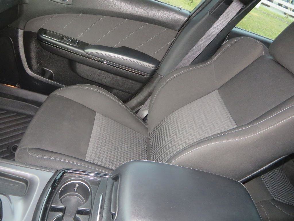 Used 2021 Dodge Charger GT w/ Driver Convenience Group image 21