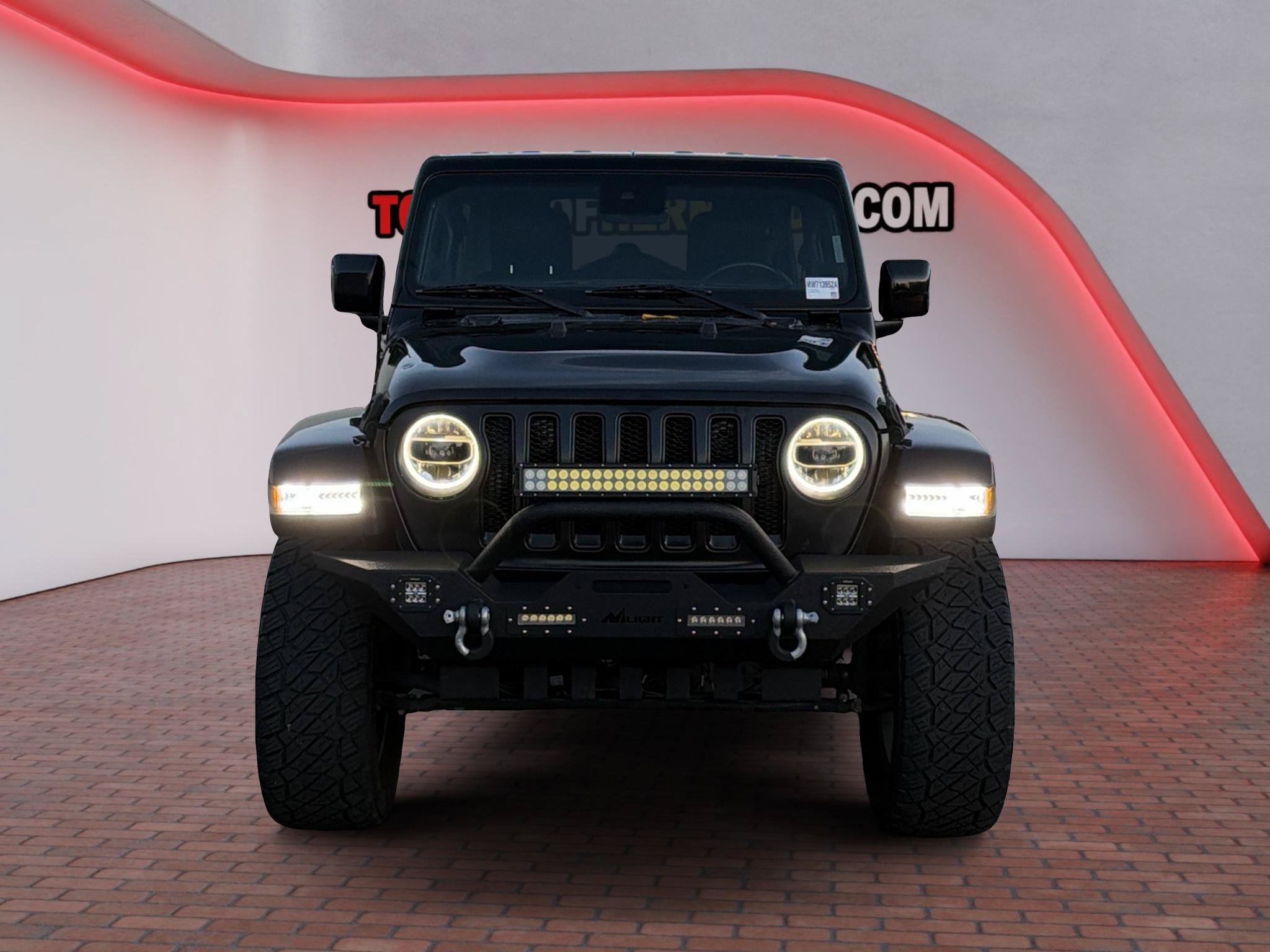 Used 2021 Jeep Wrangler Unlimited Sahara AWD/4WD image 2