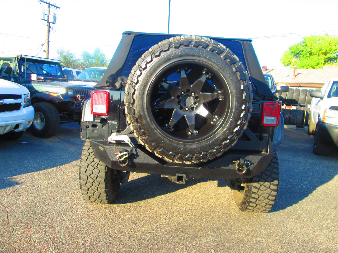 Used 2012 Jeep Wrangler Unlimited Rubicon w/ Dual Top Group image 20