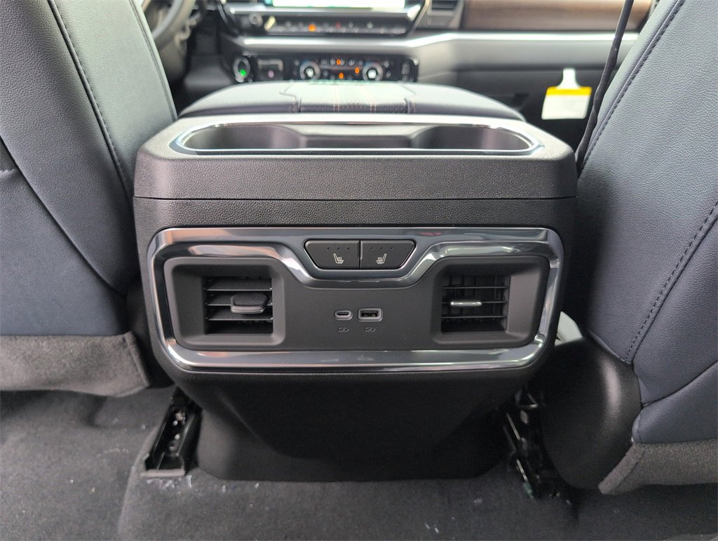 New 2026 Chevrolet Silverado 3500 High Country w/ High Country Premium Package image 25