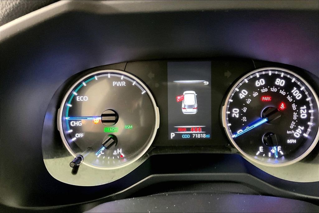 Used 2021 Toyota RAV4 XLE Premium image 13