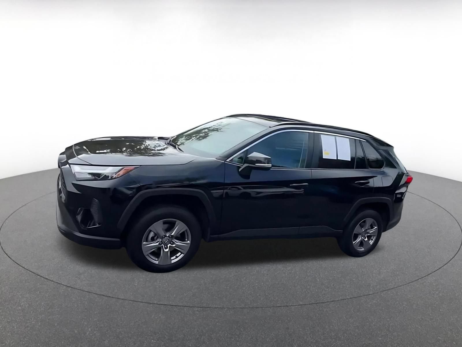 Used 2024 Toyota RAV4 XLE w/ Convenience Package AWD/4WD image 7