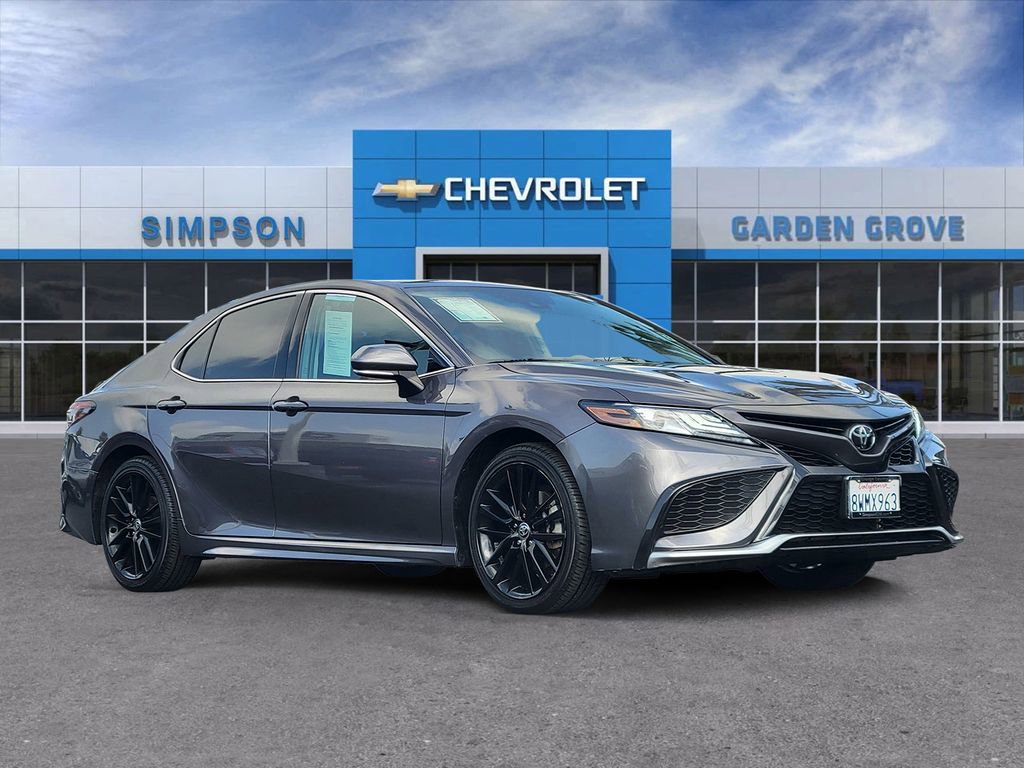 Used 2021 Toyota Camry XSE FWD video 1