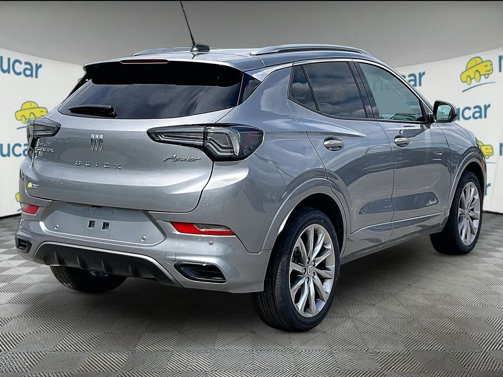 Used 2024 Buick Encore GX Avenir w/ Avenir Technology Package AWD/4WD image 6