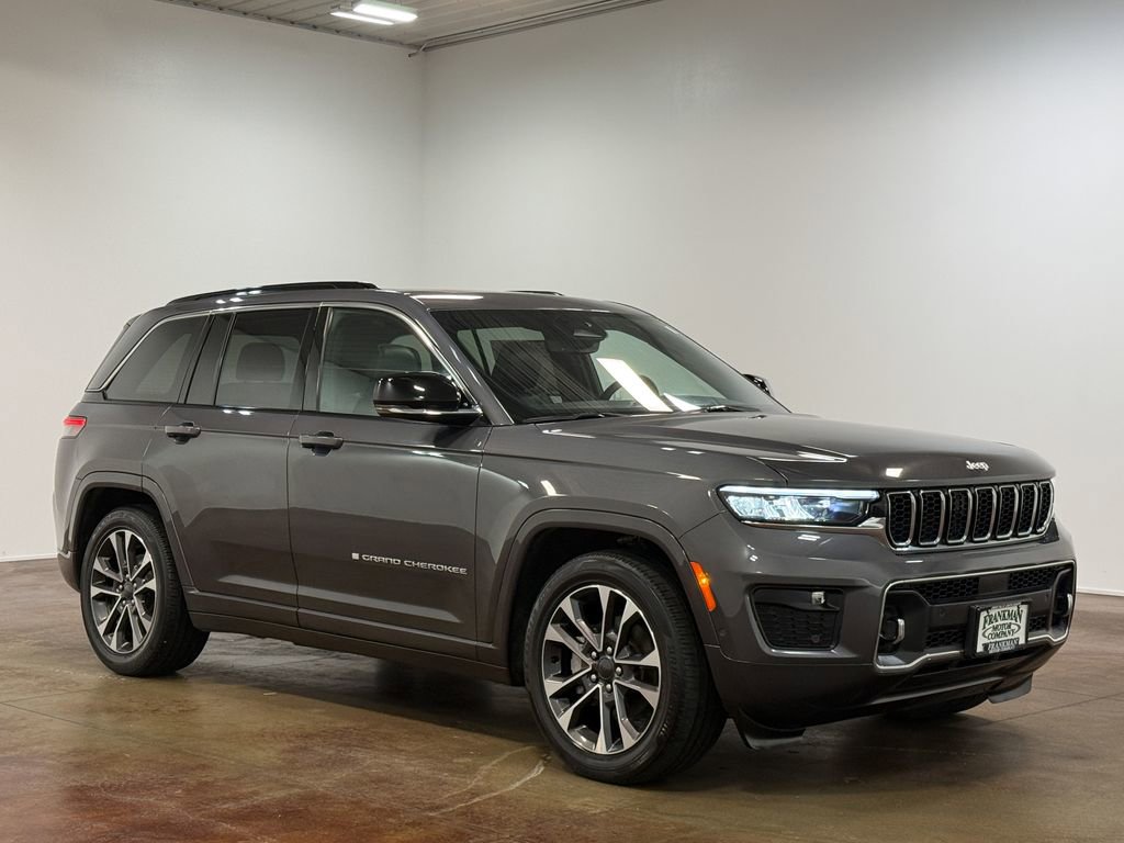 Used 2024 Jeep Grand Cherokee Overland AWD/4WD image 21
