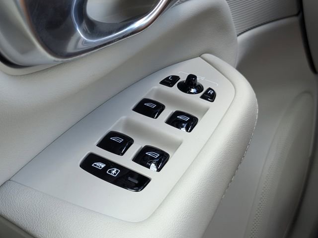 New 2026 Volvo XC90 B6 Ultra image 27