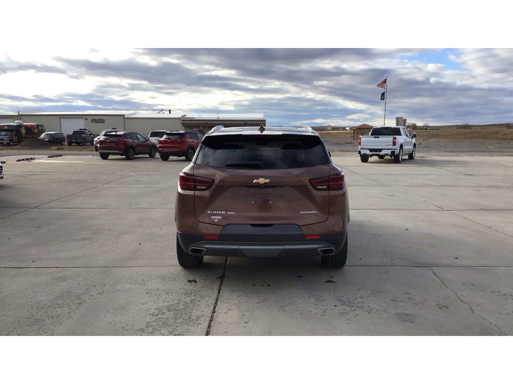 Used 2024 Chevrolet Blazer Premier w/ Driver Confidence II Package image 4