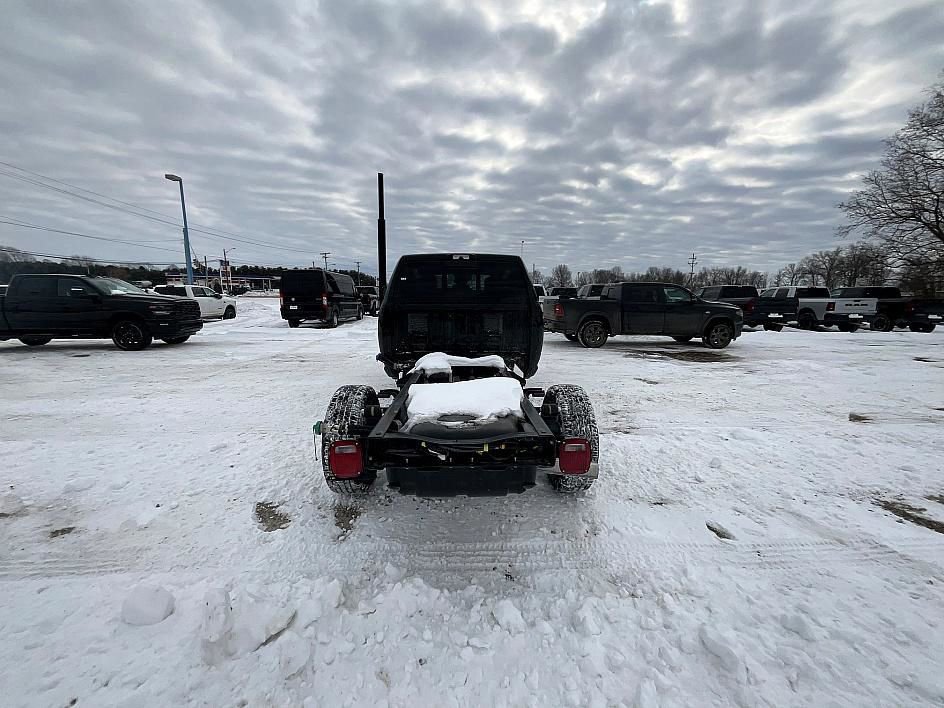 New 2026 RAM 3500 Big Horn w/ Laramie Trim Package AWD/4WD image 6