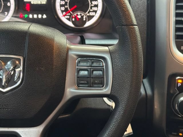 Used 2022 RAM 1500 Classic SLT AWD/4WD image 19