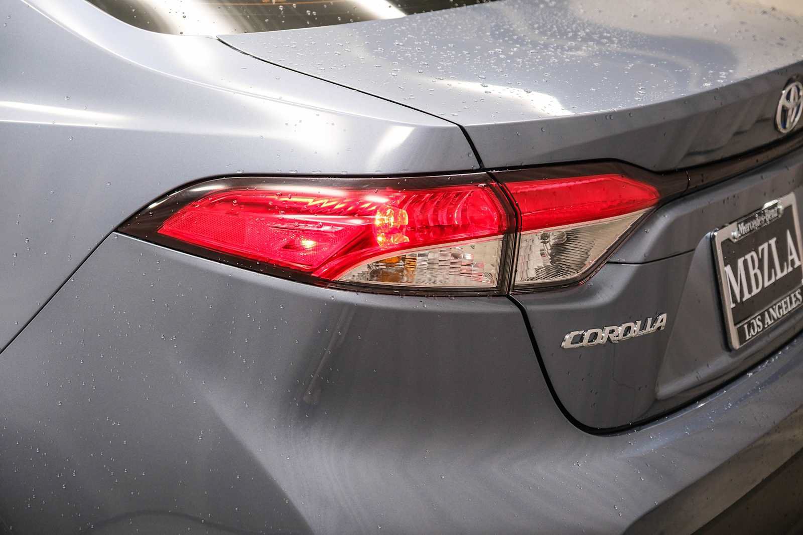 Used 2024 Toyota Corolla LE FWD image 7