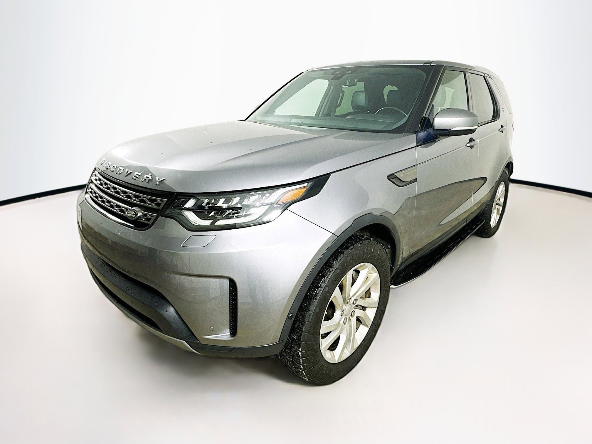 Used 2020 Land Rover Discovery SE