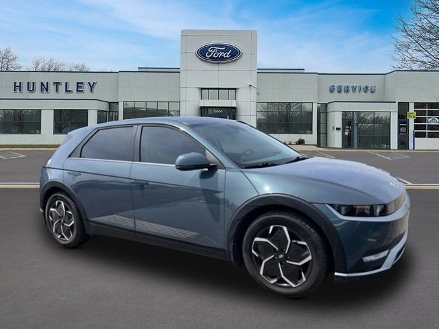 Used 2024 Hyundai Ioniq 5 SEL AWD/4WD image 3