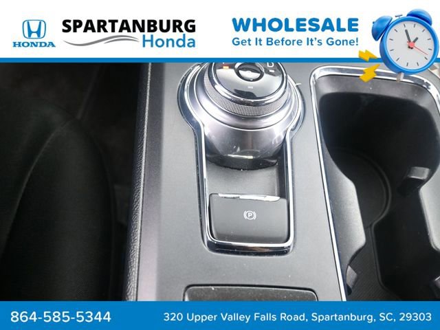 Used 2019 Ford Fusion SE image 12