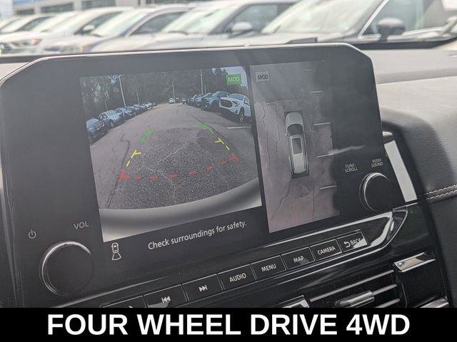 Used 2024 Nissan Pathfinder Platinum image 15