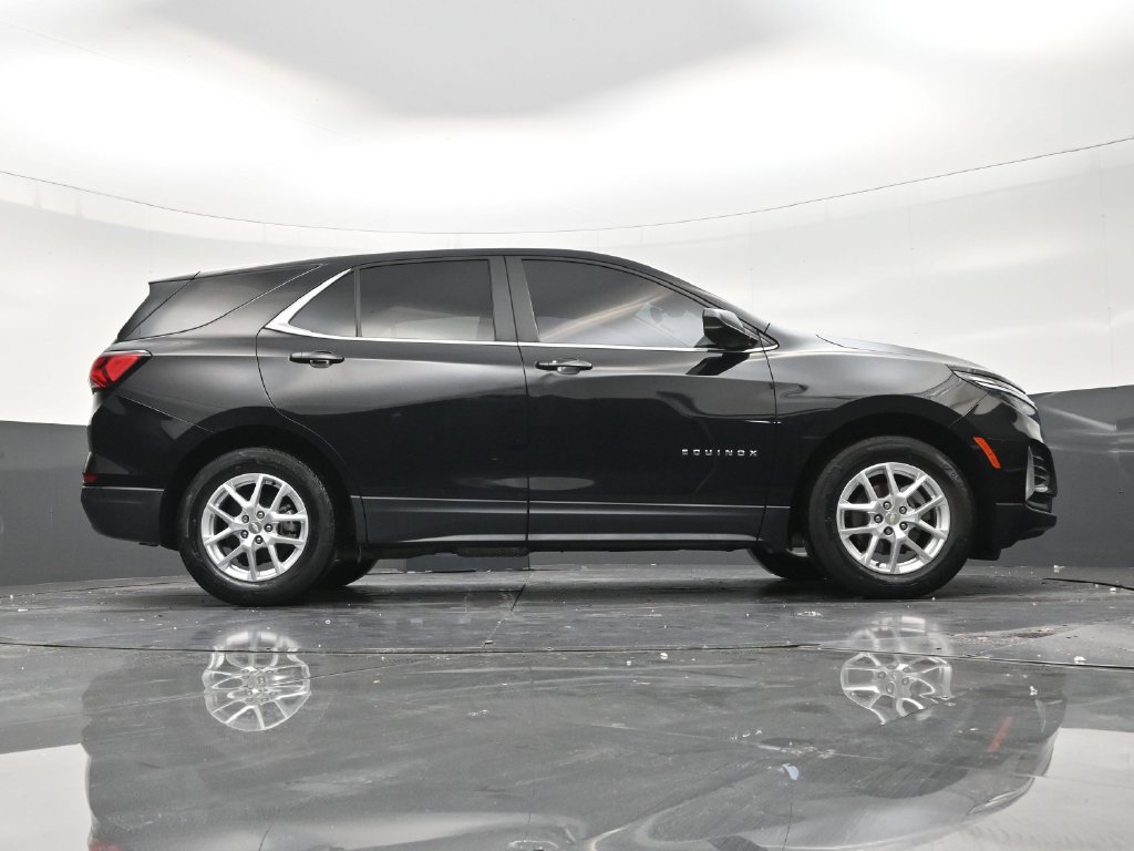 Used 2022 Chevrolet Equinox LT FWD image 24