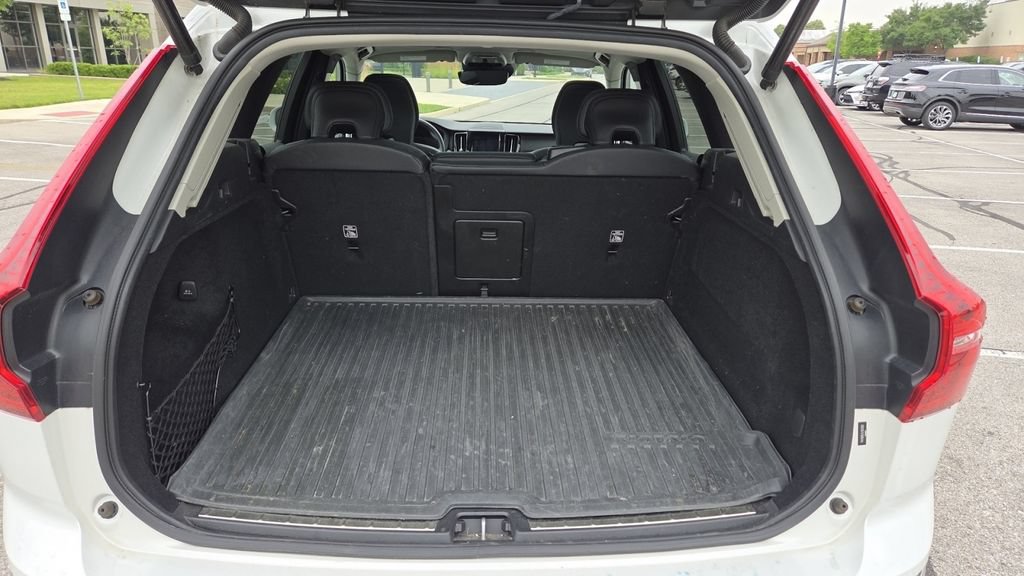 Used 2020 Volvo XC60 T5 Inscription AWD/4WD image 37