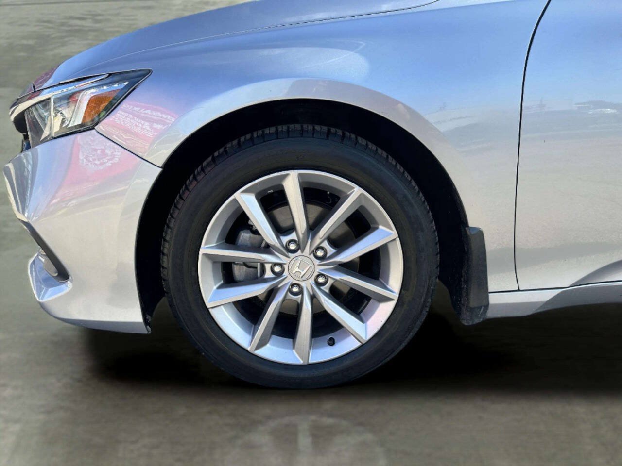 Used 2022 Honda Accord LX image 34