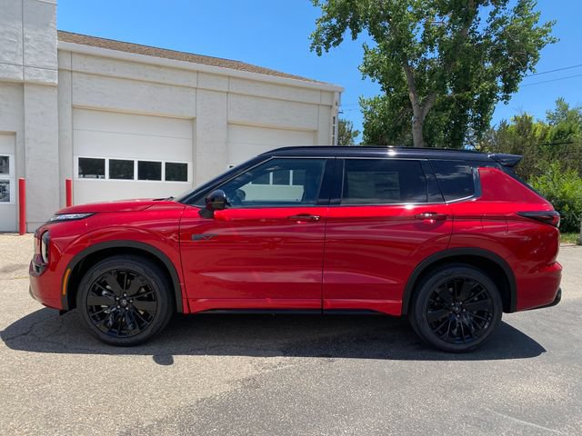 New 2026 Mitsubishi Outlander 4WD Plug-In Hybrid image 2